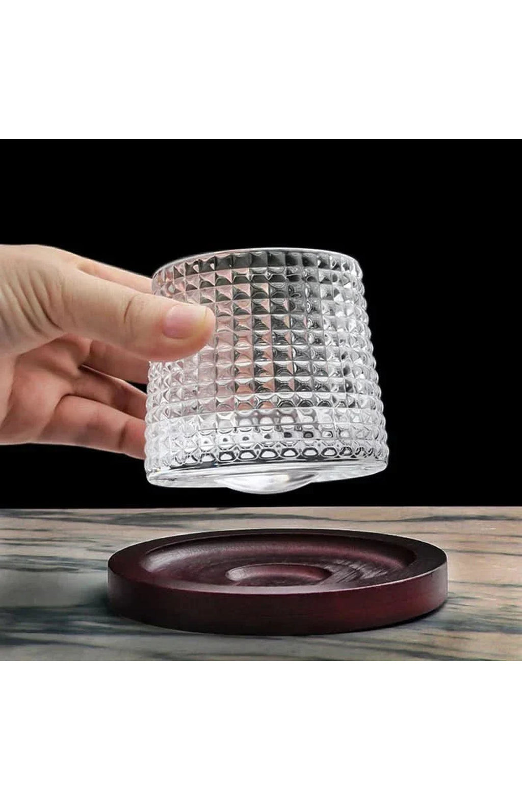 Spinning Whisky Glass with Wooden Coaster