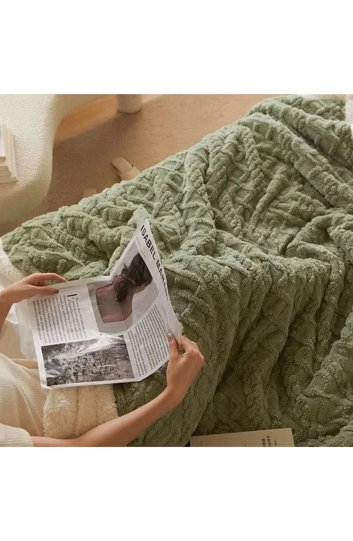 Reversible Fleece Winter Blanket