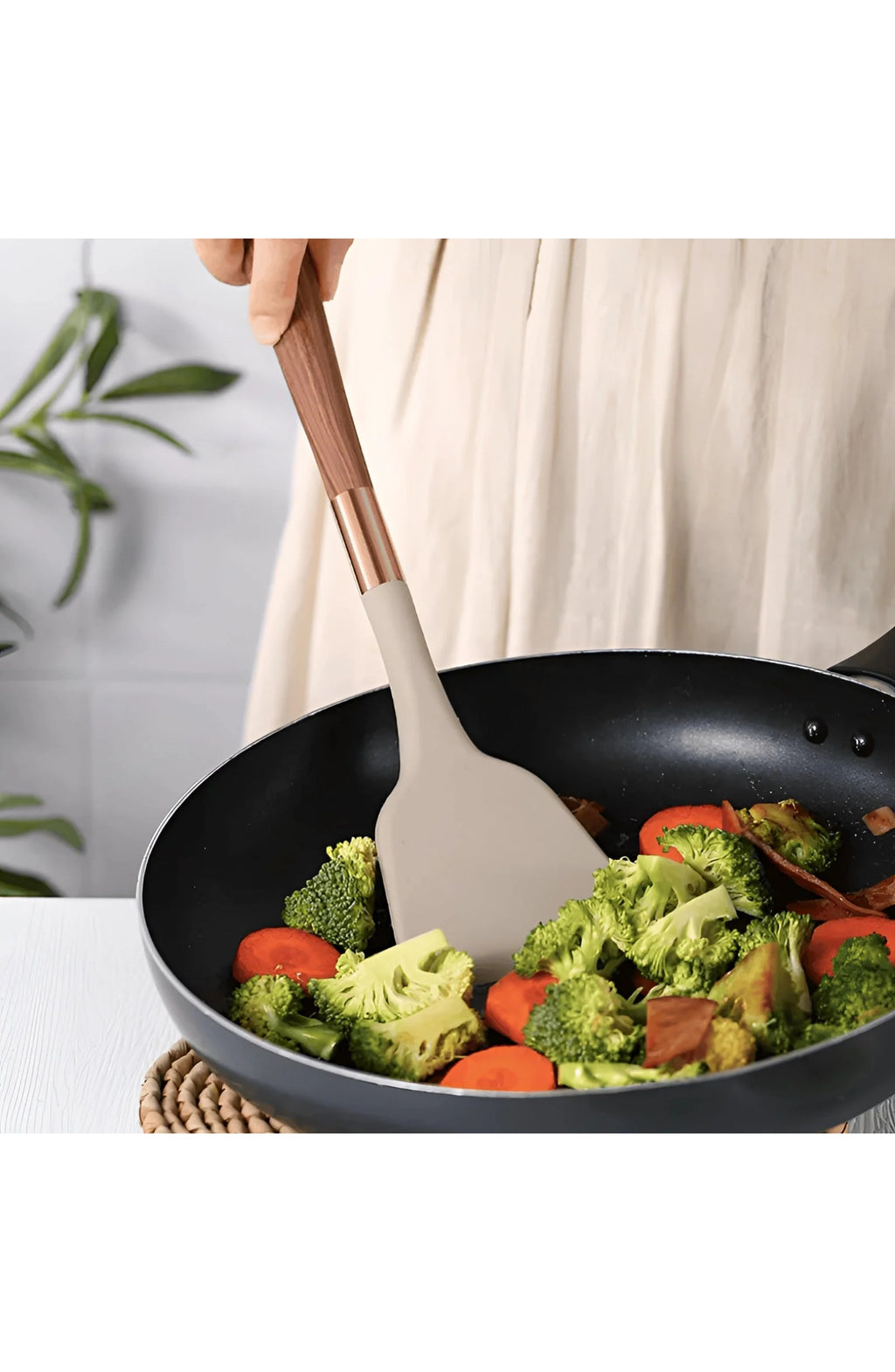 Silicone Utensil Set with Wood and Copper Handles